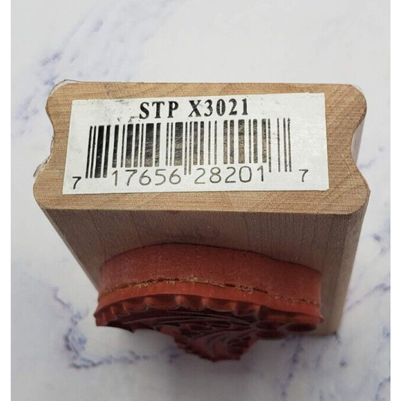 Holly Leaves and Berries Canadian Maple Collection Wood Mounted Rubber Stamp - Picture 6 of 8